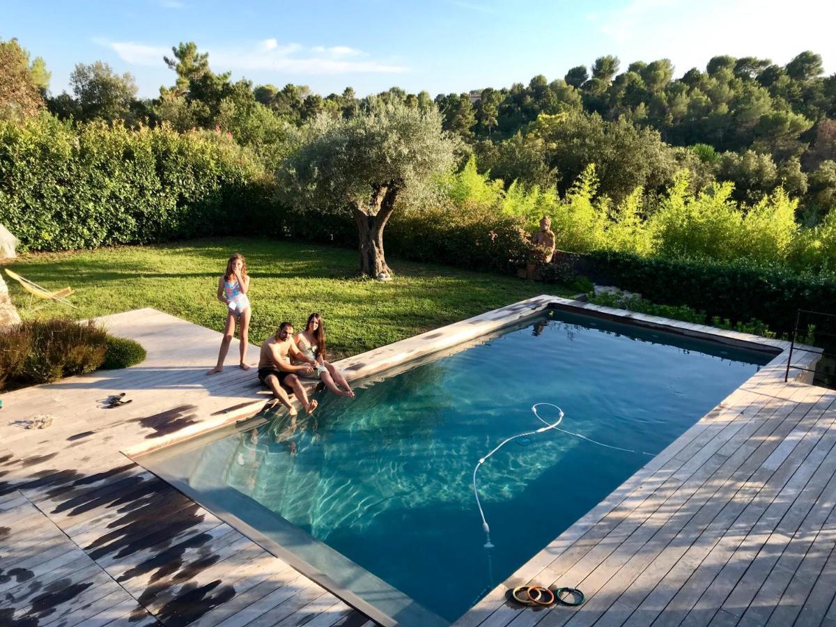 Villa L'Ensoleillee Roquefort Les Pins Eksteriør billede